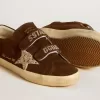 Sneakers Old School da donna in pelle scamosciata marrone con stella in pelle scamosciata beige con borchie e perle Sneakers Old School da donna in pelle scamosciata marrone con stella in pelle scamosciata beige con borchie e perle