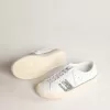 Sneakers sostenibili Yatay modello 1B con tomaia bianca a base biologica e glitter riciclato argento Y Sneakers sostenibili Yatay modello 1B con tomaia bianca a base biologica e glitter riciclato argento Y