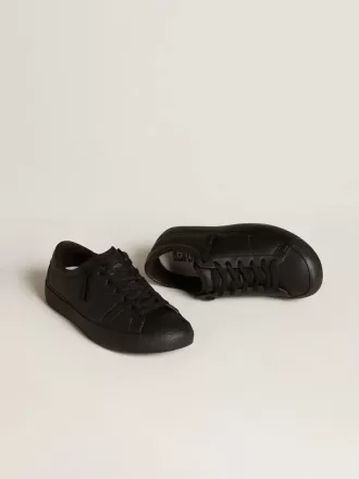 Sneakers sostenibili Yatay modello 1B con tomaia bio-based e Y nera