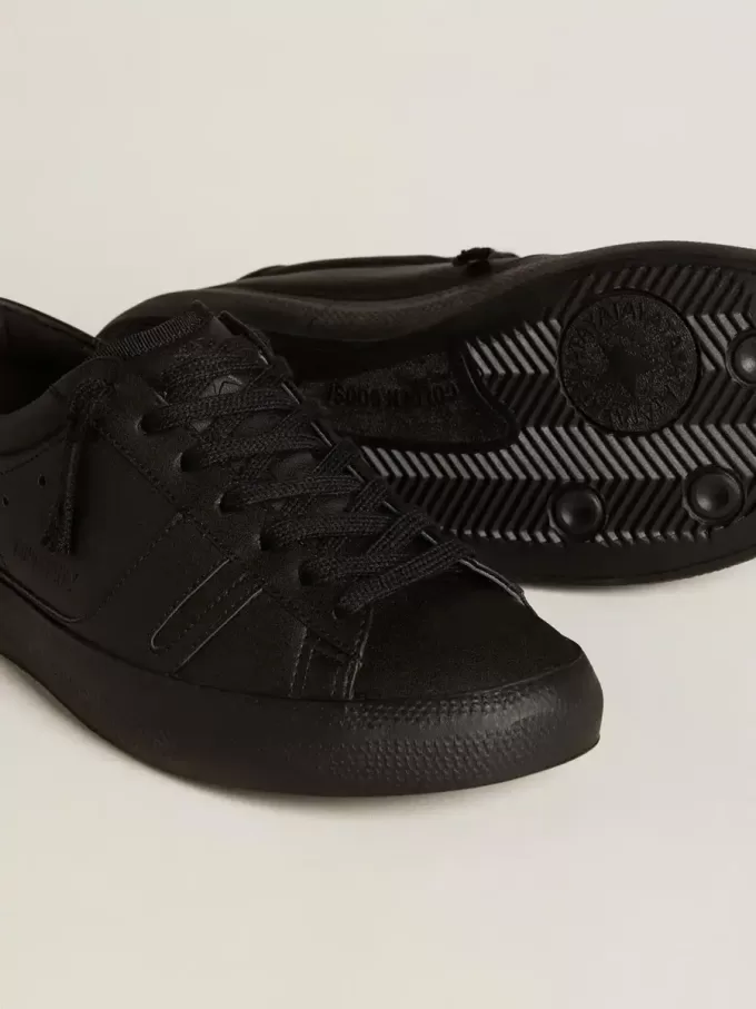 Sneakers sostenibili Yatay modello 1B con tomaia bio-based e Y nera Sneakers sostenibili Yatay modello 1B con tomaia bio-based e Y nera