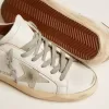 Sneakers Super-Star da donna con stella in pelle scamosciata e linguetta marrone sul tallone Sneakers Super-Star da donna con stella in pelle scamosciata e linguetta marrone sul tallone