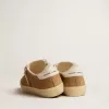 Soul Star da donna in pelle scamosciata color cammello con linguetta e tallone in pelle bianca
