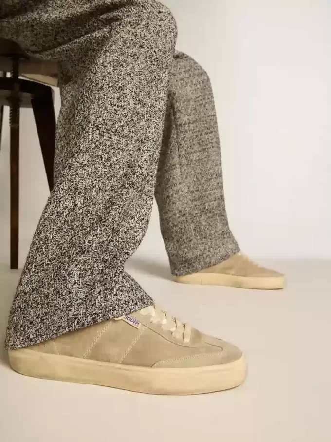 Soul Star da uomo in pelle scamosciata grigio tortora con linguetta e tallone in pelle bianca