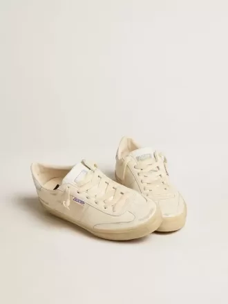Soul Star in nappa bianca con linguetta sul tallone in pelle metallizzata argento