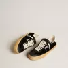 Soul Star in velluto nero con linguetta sul tallone in pelle bianca