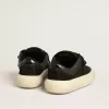 Space-Star Cube da donna in pelle scamosciata nera con stella traforata Space-Star Cube da donna in pelle scamosciata nera con stella traforata