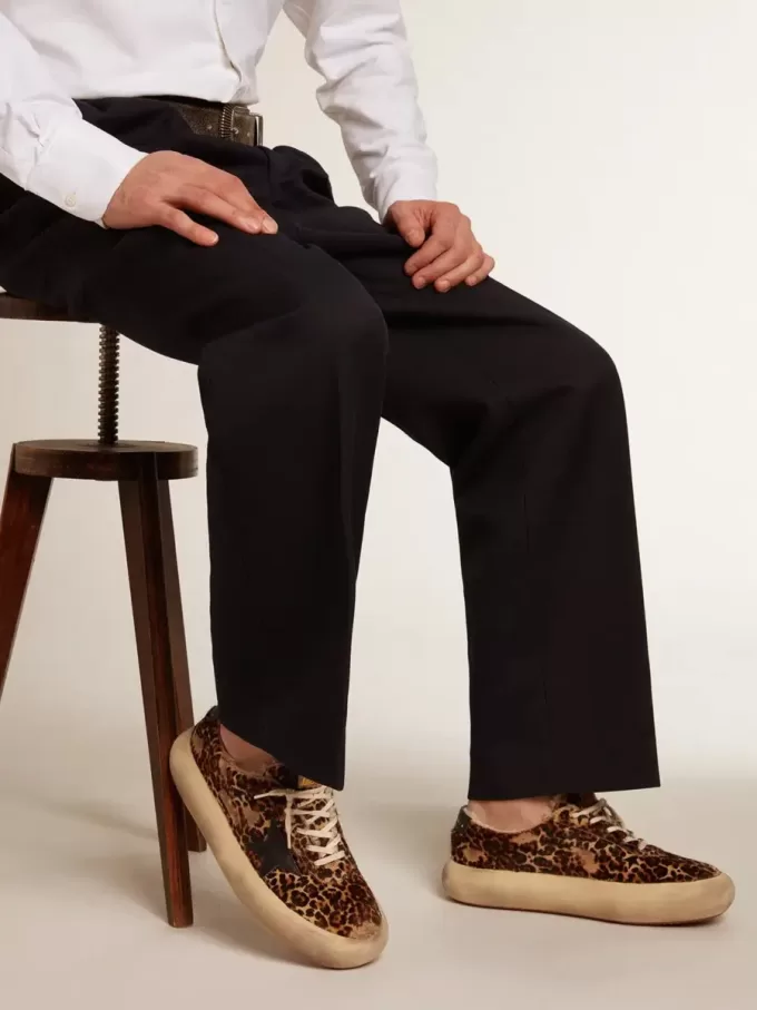 Space-Star da uomo in pelle di cavallino con stampa animalier e fodera in shearling