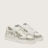 Stardan con stella e punta in pelle scamosciata beige e scritte e motivi su tutta la superficie Stardan con stella e punta in pelle scamosciata beige e scritte e motivi su tutta la superficie