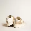 Stardan da uomo in pelle bianca e beige con stella beige e linguetta posteriore bianca