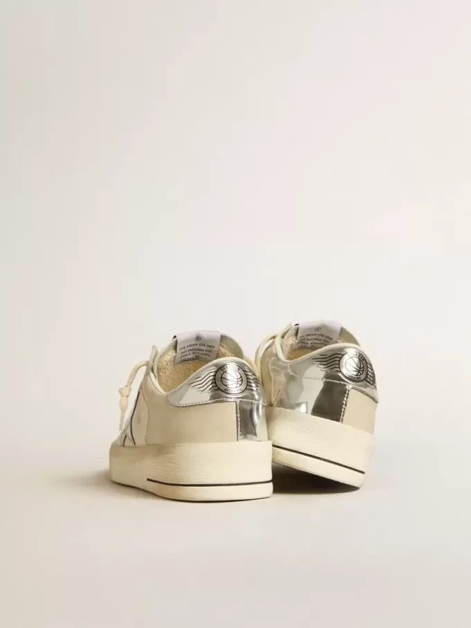 Stardan in nappa con stella effetto specchio argento e linguetta sul tallone