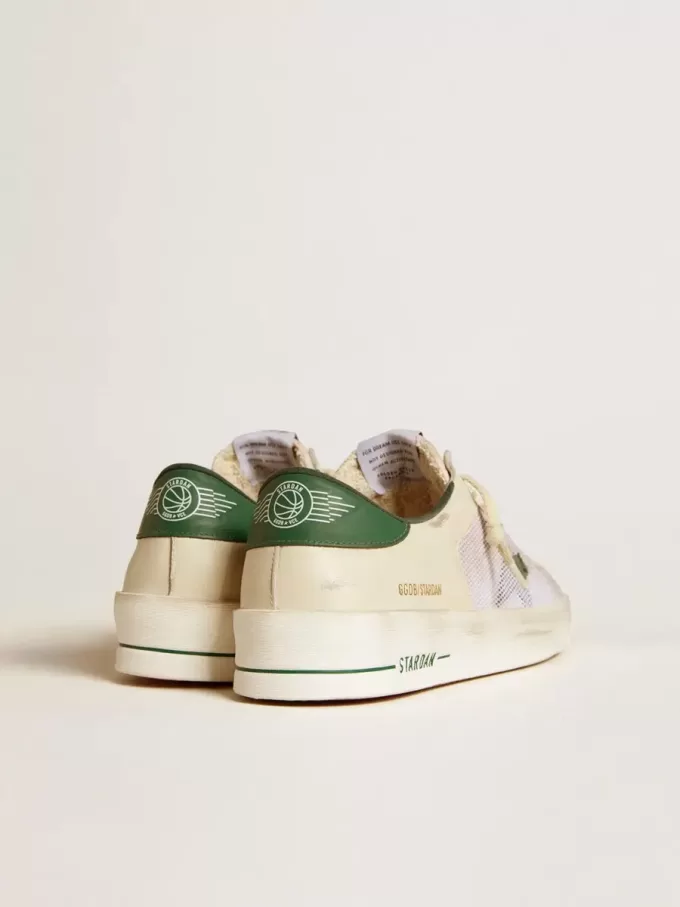 Stardan in pelle scamosciata bianca e mesh con stella e linguetta sul tallone in pelle verde