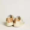Stardan LTD da donna con stella in pelle beige e linguetta sul tallone in pelle beige coccodrillo Stardan LTD da donna con stella in pelle beige e linguetta sul tallone in pelle beige coccodrillo