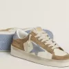 Stardan LTD in pelle bianca e pelle scamosciata color tabacco con stella e linguetta sul tallone in pelle scamosciata azzurra Stardan LTD in pelle bianca e pelle scamosciata color tabacco con stella e linguetta sul tallone in pelle scamosciata azzurra