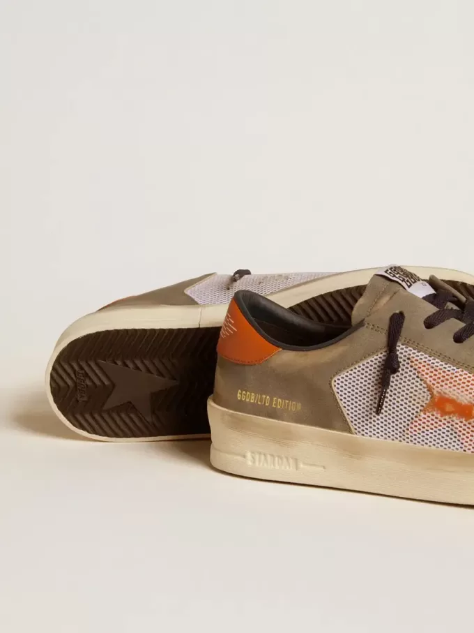 Stardan LTD in pelle grigia e mesh con stella e linguetta sul tallone in pelle Stardan LTD in pelle grigia e mesh con stella e linguetta sul tallone in pelle