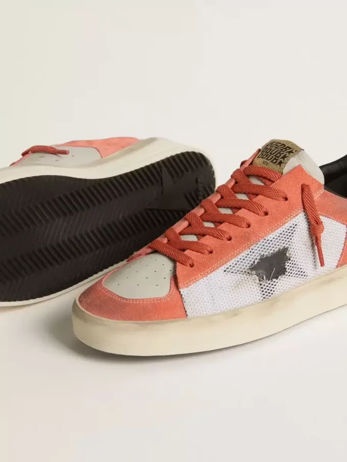Stardan LTD in pelle scamosciata color corallo e mesh con stella in pelle nera