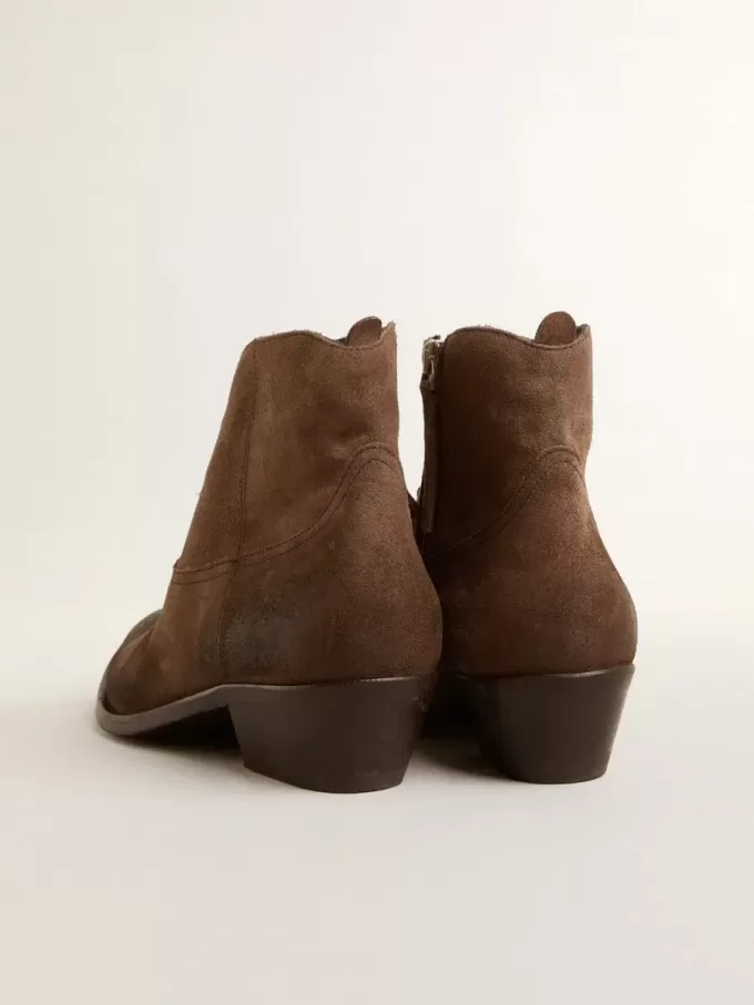 Stivaletti giovani in pelle scamosciata marrone scuro Stivaletti giovani in pelle scamosciata marrone scuro