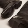 Stivali da donna in pelle nera con morsetto sul tallone Stivali da donna in pelle nera con morsetto sul tallone