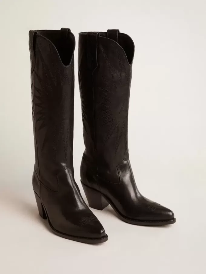 Stivali da donna Wish Star in pelle nera con stella ricamata tono su tono Stivali da donna Wish Star in pelle nera con stella ricamata tono su tono