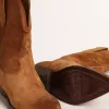 Stivali Wish Star bassi in pelle scamosciata color cognac con stella intarsiata