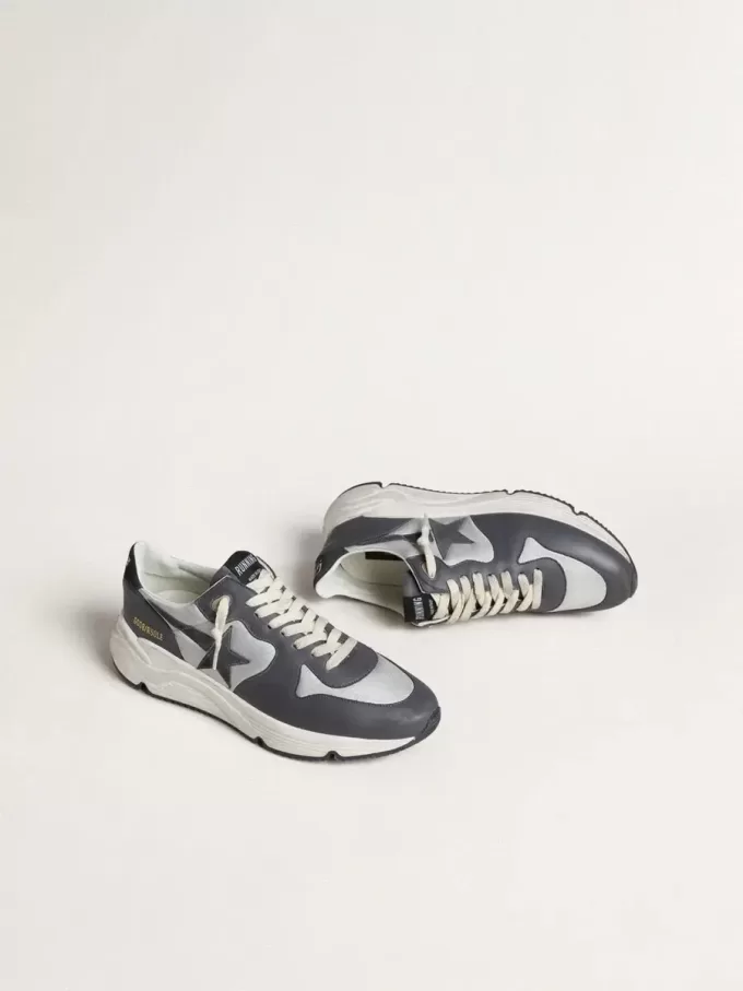 Suola da corsa da uomo in nylon grigio e pelle nappa nera con stella in pelle scamosciata nera Suola da corsa da uomo in nylon grigio e pelle nappa nera con stella in pelle scamosciata nera