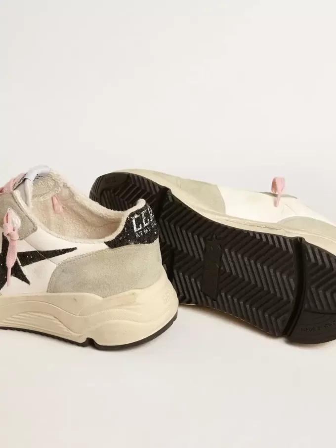 Suola Running con inserti in pelle scamosciata grigia e stella glitterata nera