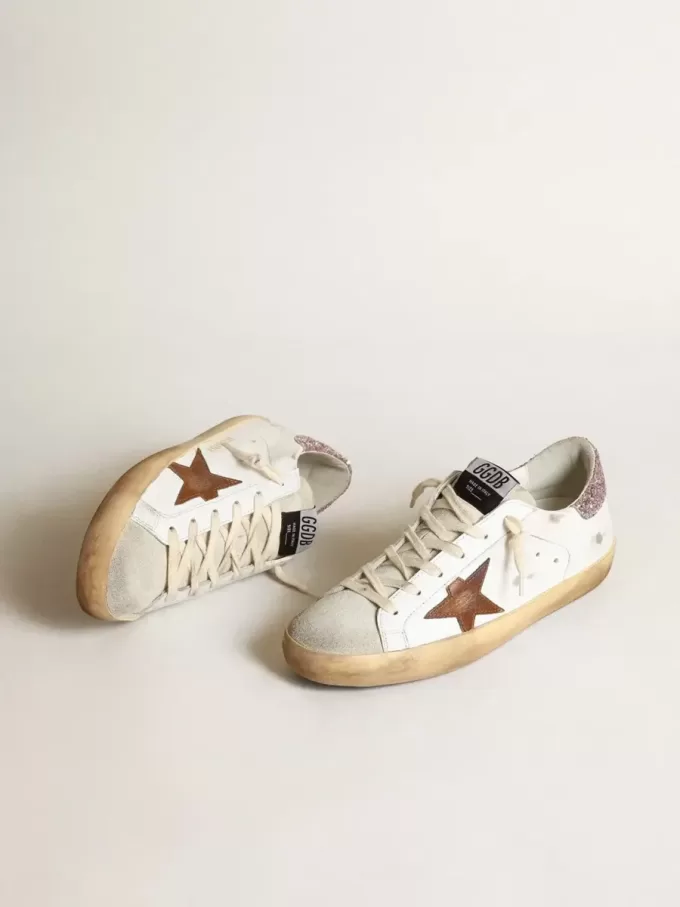 Super-Star con stella marrone chiaro e tallone con glitter rosa