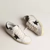 Super-Star da donna con stella in cristallo Swarovski nero e linguetta sul tallone