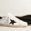 Super-Star da donna con stella in cristallo Swarovski nero e linguetta sul tallone