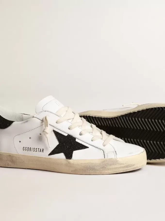 Super-Star da donna con stella in cristallo Swarovski nero e linguetta sul tallone