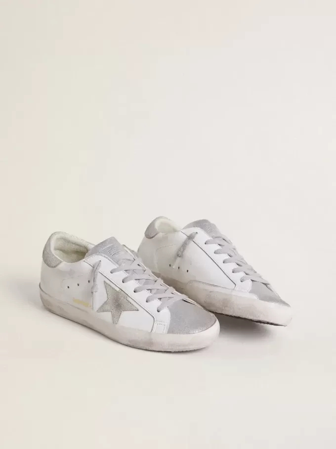 Super-Star da donna con stella in pelle scamosciata grigia e inserti glitterati argento