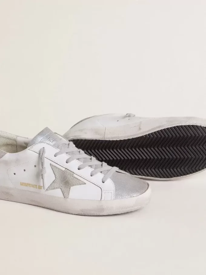 Super-Star da donna con stella in pelle scamosciata grigia e inserti glitterati argento
