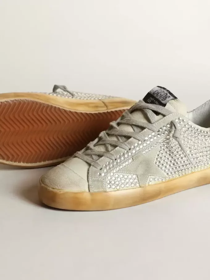 Super-Star da donna in nabuk bianco invecchiato con cristalli Swarovski