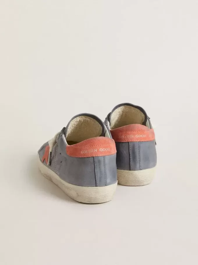 Super Star da donna in nabuk blu con stella e linguetta sul tallone in pelle scamosciata rosa