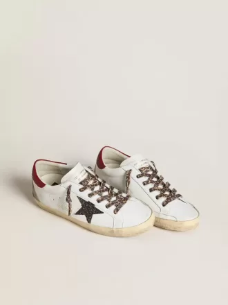 Super-Star da donna in nappa con stella glitterata e tallone in nappa rossa