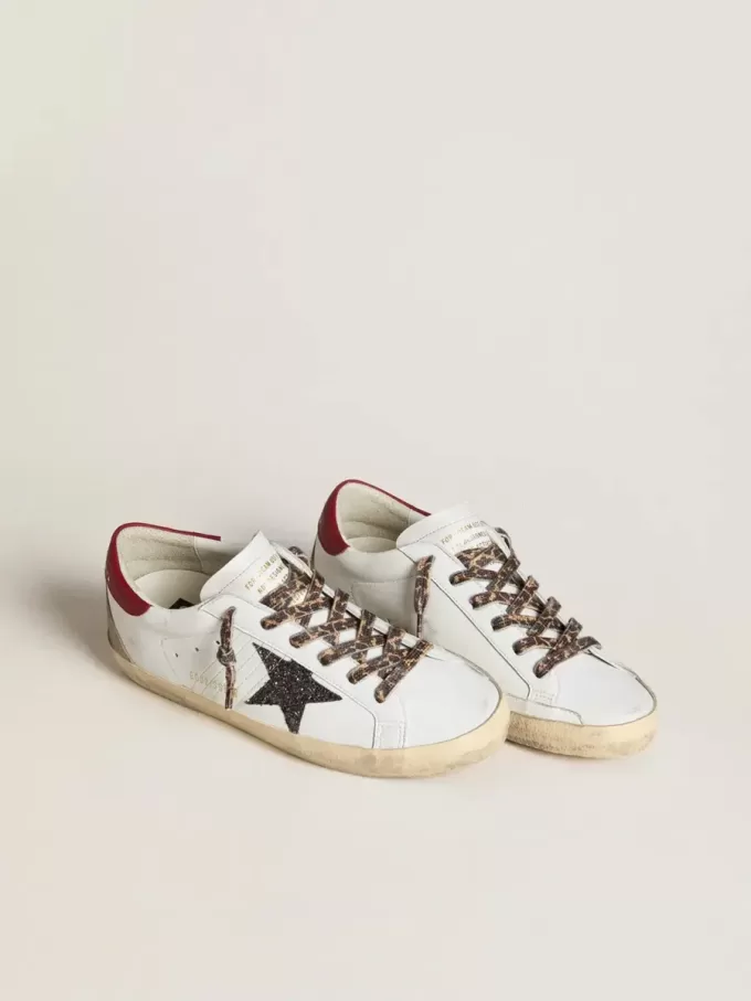Super-Star da donna in nappa con stella glitterata e tallone in nappa rossa Super-Star da donna in nappa con stella glitterata e tallone in nappa rossa