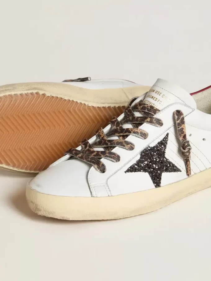 Super-Star da donna in nappa con stella glitterata e tallone in nappa rossa Super-Star da donna in nappa con stella glitterata e tallone in nappa rossa