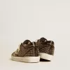 Super-Star da donna in nappa nera con borchie e stella in pelle bianca
