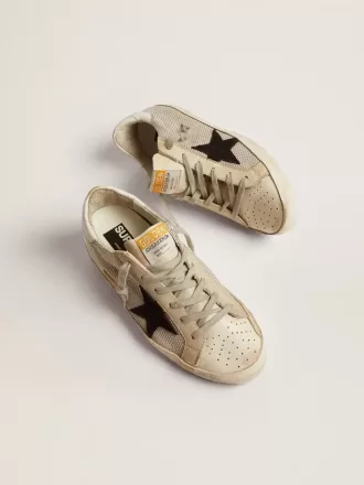 Super-Star da donna in pelle con stella nera Super-Star da donna in pelle con stella nera
