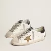 Super-Star da donna in pelle nappa con stella glitterata dorata e linguetta sul tallone glitterata nera Super-Star da donna in pelle nappa con stella glitterata dorata e linguetta sul tallone glitterata nera