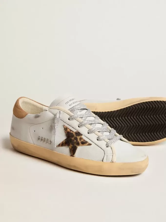Super-Star da donna in pelle nappa con stella in pelle di cavallino e tallone in camoscio Super-Star da donna in pelle nappa con stella in pelle di cavallino e tallone in camoscio