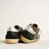 Super-Star da donna in pelle nera e camoscio con borchie argentate