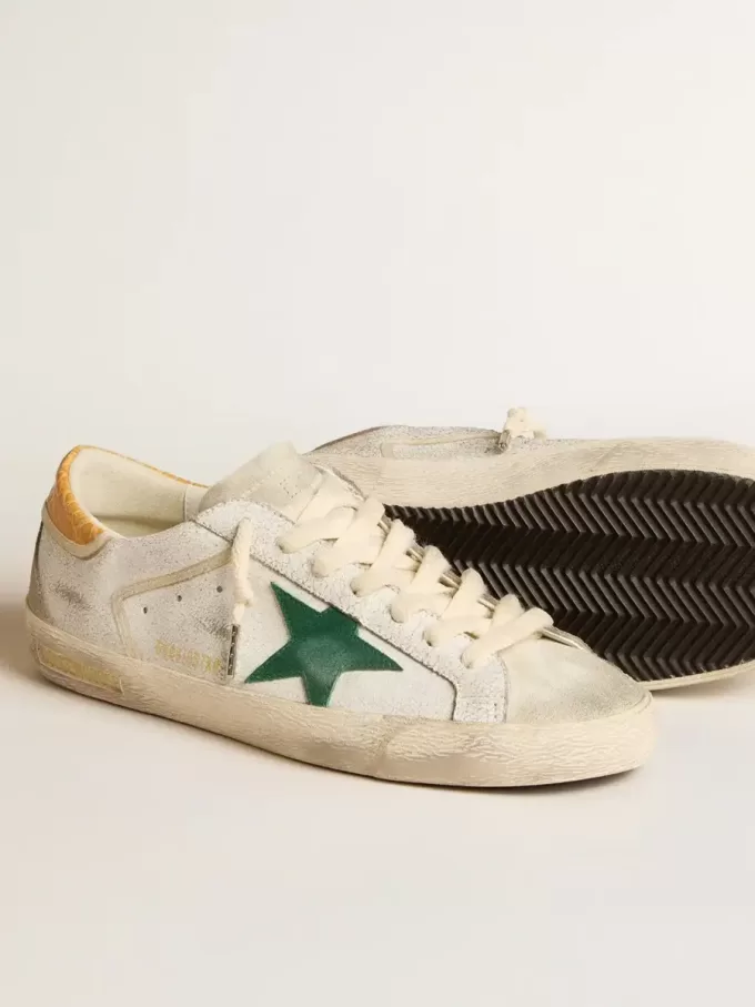 Super-Star da uomo con stella in pelle scamosciata verde e linguetta sul tallone in pelle con stampa cocco gialla Super-Star da uomo con stella in pelle scamosciata verde e linguetta sul tallone in pelle con stampa cocco gialla