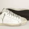 Super-Star da uomo con stella traforata e linguetta sul tallone grigio ghiaccio Super-Star da uomo con stella traforata e linguetta sul tallone grigio ghiaccio