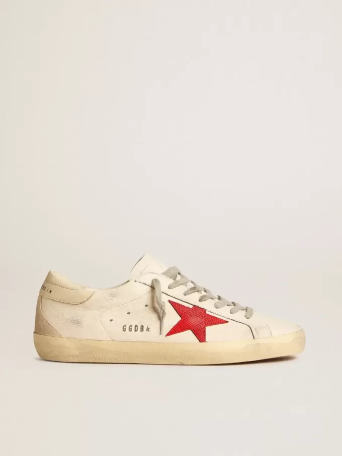 Super-Star da uomo in nappa con stella rossa e linguetta sul tallone in pelle color crema Super-Star da uomo in nappa con stella rossa e linguetta sul tallone in pelle color crema