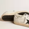 Super-Star da uomo in pelle bianca con stella in nabuk nero e linguetta sul tallone in pelle metallizzata argento Super-Star da uomo in pelle bianca con stella in nabuk nero e linguetta sul tallone in pelle metallizzata argento
