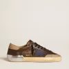 Super-Star da uomo in pelle con stella in pelle blu e linguetta sul tallone in nabuk beige Super-Star da uomo in pelle con stella in pelle blu e linguetta sul tallone in nabuk beige