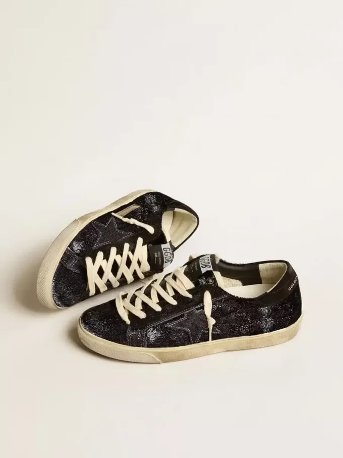 Super-Star da uomo in velluto nero e pelle scamosciata con stella in pelle scamosciata nera Super-Star da uomo in velluto nero e pelle scamosciata con stella in pelle scamosciata nera