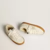 Super-Star in nappa bianca con stella in pelle scamosciata e fodera in shearling Super-Star in nappa bianca con stella in pelle scamosciata e fodera in shearling
