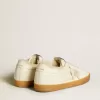 Super-Star in nappa bianca con stella in pelle scamosciata e fodera in shearling Super-Star in nappa bianca con stella in pelle scamosciata e fodera in shearling