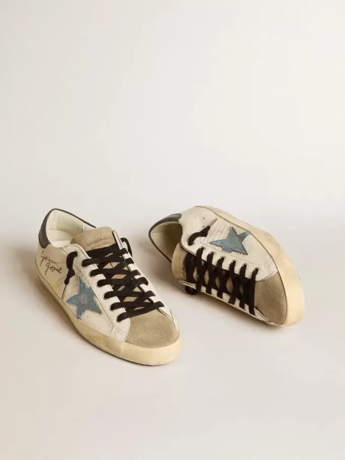 Super-Star in pelle nappa con stella in camoscio azzurro e linguetta sul tallone in pelle grigia